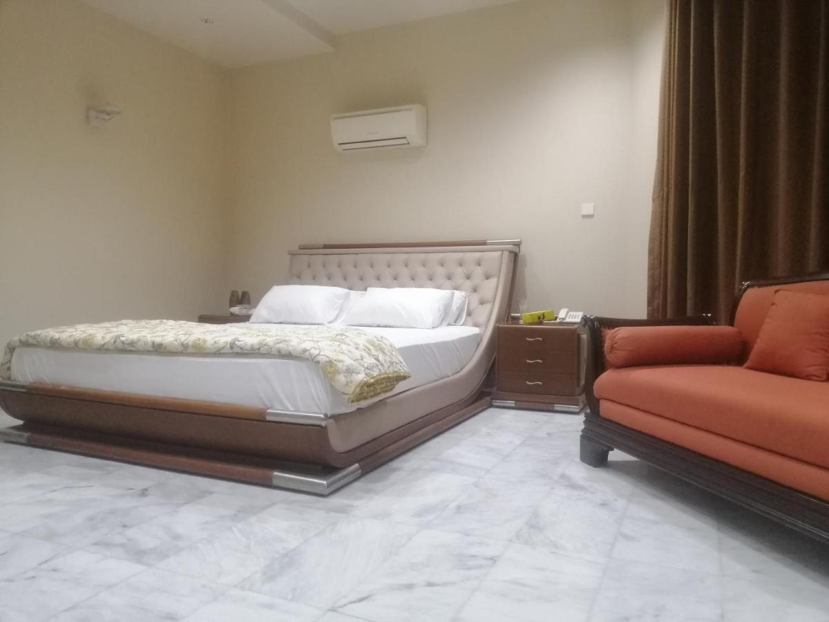 Hotel State Residency Bahawalpur Exterior foto